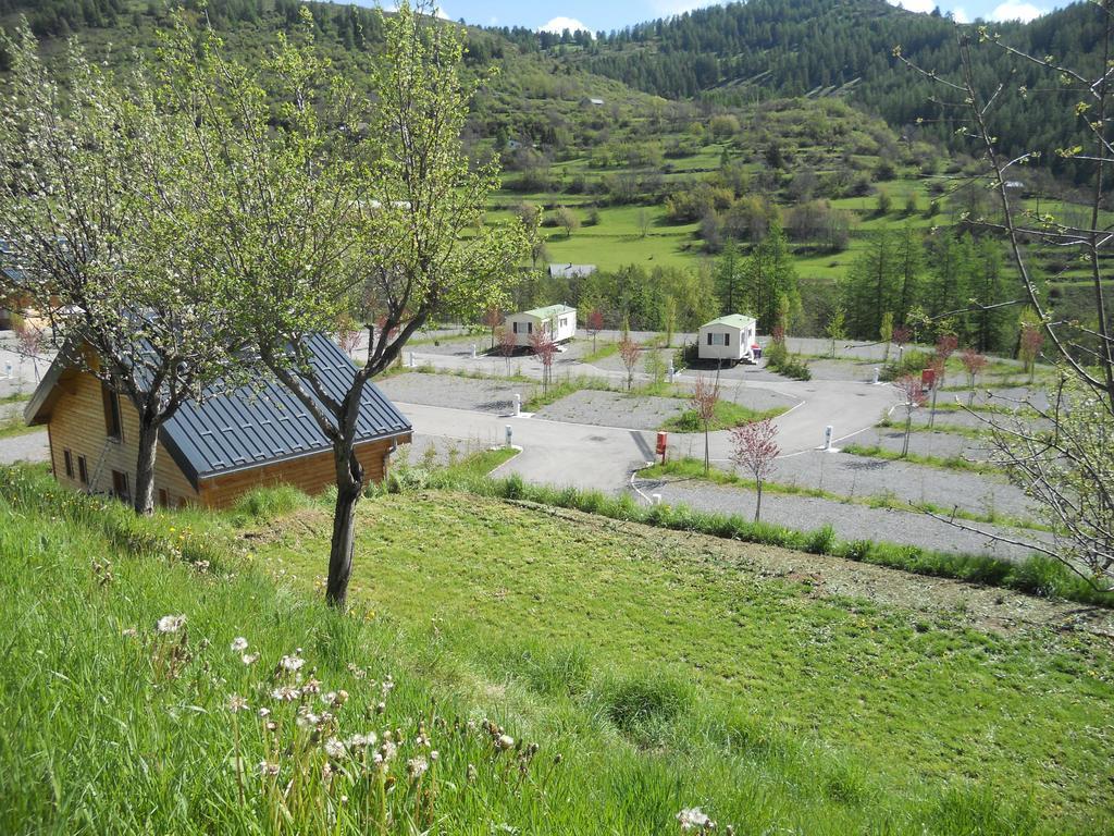 Hôtel Camping Le Cians à Beuil Extérieur photo